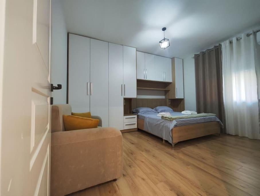 Starlight Downtown Apartment Tirana Zewnętrze zdjęcie